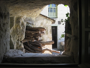 loire cave house